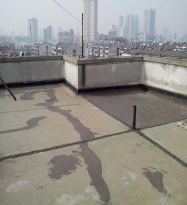 交城漏水维修 楼顶漏水是什么原因，楼顶漏水维修方法是什么?